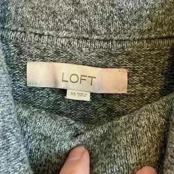 Loft cowl/turtle neck sweater front pocket Size XS - Picture 3 of 10